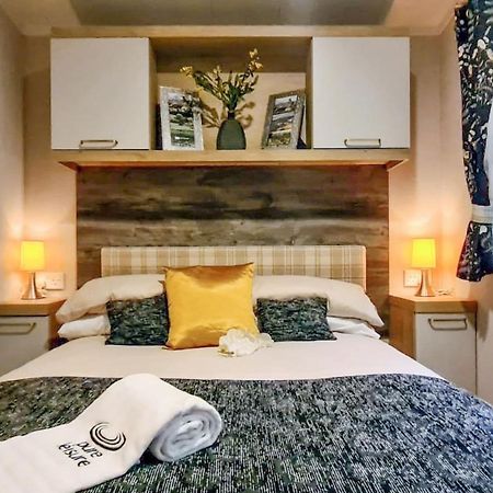 South Lakeland Leisure Village Hornby  Bagian luar foto