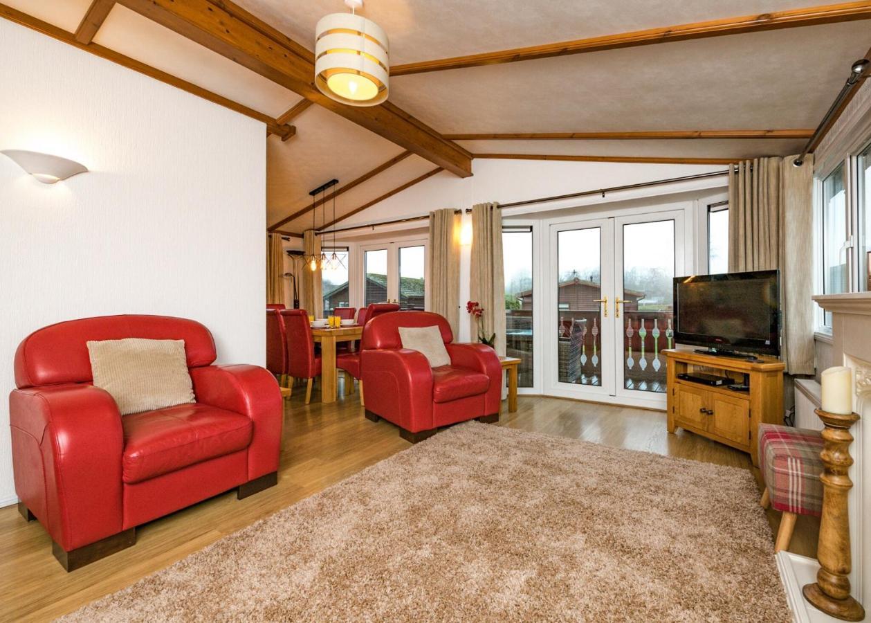South Lakeland Leisure Village Hornby  Bagian luar foto