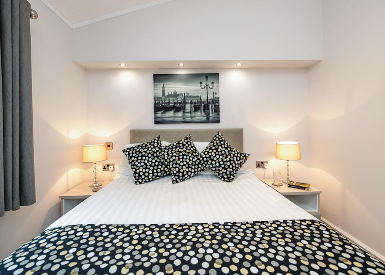 South Lakeland Leisure Village Hornby  Bagian luar foto